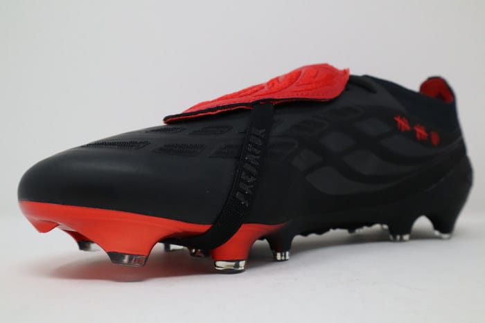 adidas-Predator-26-Elite-FT-FG-Leather-Tech-Limited-Edition-14 adidas-Predator-26-Elite-FT-FG-Leather-Tech-Limited-Edition-14