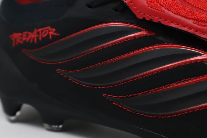 adidas-Predator-26-Elite-FT-FG-Leather-Tech-Limited-Edition-7 adidas-Predator-26-Elite-FT-FG-Leather-Tech-Limited-Edition-7