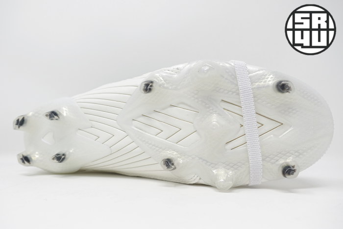 adidas-Predator-Absolute-20-Eternal-Class-Limited-Edition-Soccer-Football-Boots-14