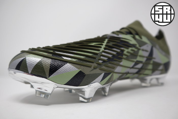 adidas-Predator-Edge-Crystal-.1-FG-Swarovski-Laceless-limited-edition-soccer-Football-boots-12