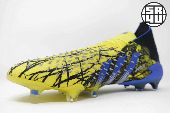 adidas-Predator-Freak-.1-X-Men-Wolverine-Limited-Edition-Soccer-Football-Boots-13 adidas-Predator-Freak-.1-X-Men-Wolverine-Limited-Edition-Soccer-Football-Boots-13