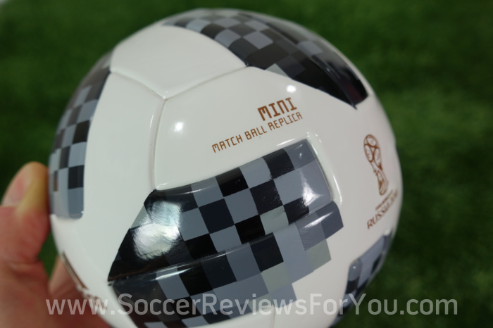 adidas Telstar 18 World Cup Mini Soccer Ball3