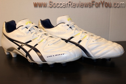 Asics DS Light 5 Review - Soccer Reviews For You
