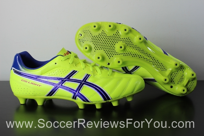 asics wide soccer cleats