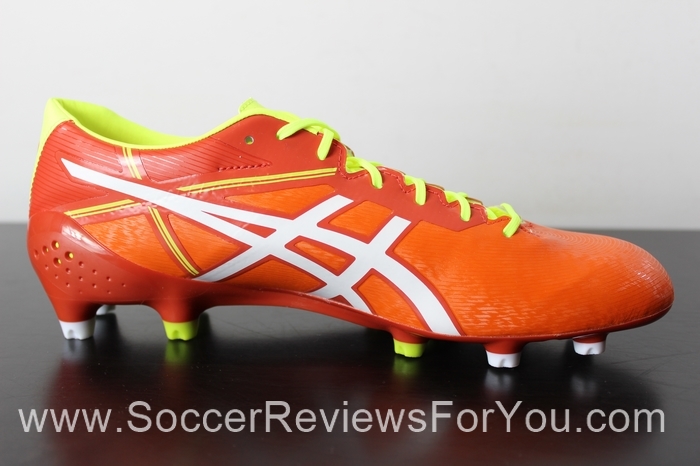 Asics DS Light X-Fly MS Review - Soccer Reviews For You