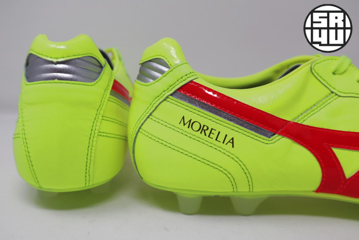 Mizuno-Morelia-2-Made-in-Japan-Safety-Yellow-soccer-football-boots-7