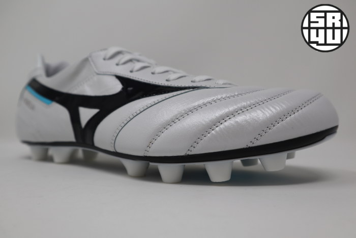 Mizuno-Morelia-2-Made-in-Japan-Soccer-Football-Boots-11