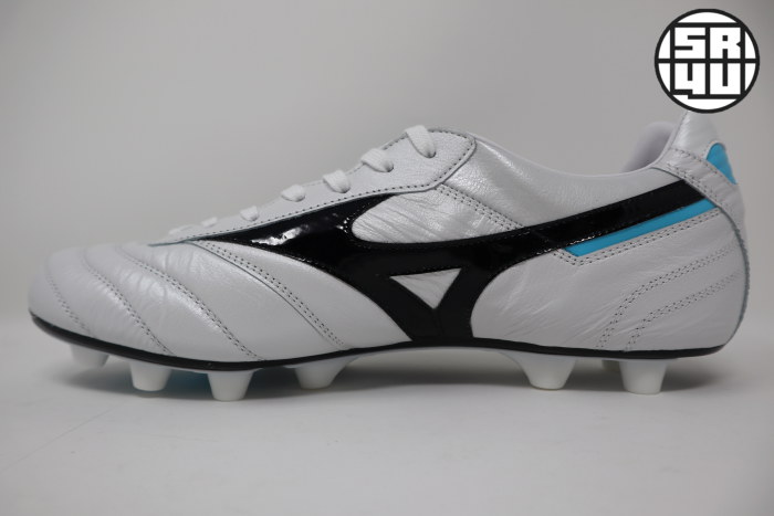 Mizuno-Morelia-2-Made-in-Japan-Soccer-Football-Boots-4