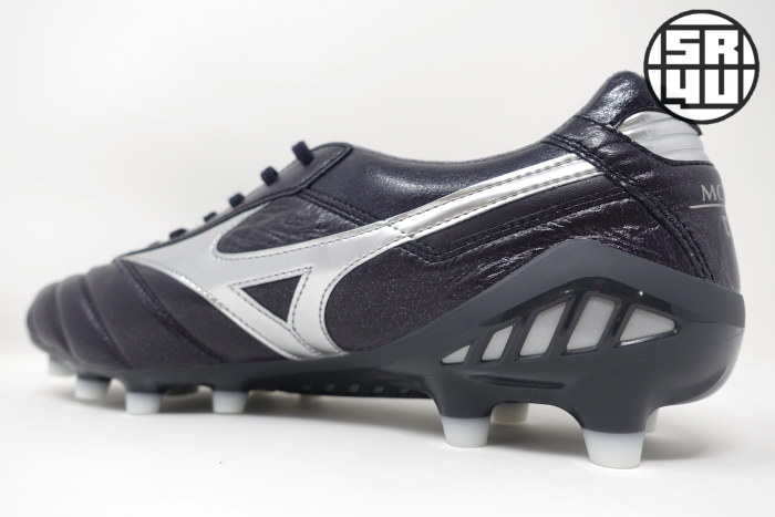 Mizuno-Morelia-Made-in-Japan-DNA-Limited-Edition-Soccer-Football-Boots-10