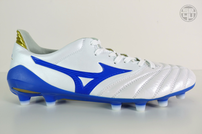 Mizuno Morelia NEO 2 Men's Football Shoes P1GA185062 A 18L 