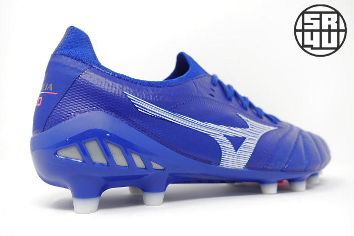 Mizuno-Morelia-Neo-3-Beta-Made-In-Japan-Reach-Beyond-Pack-Soccer-Football-Boots-10