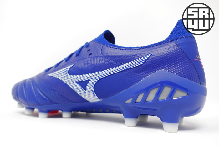 Mizuno-Morelia-Neo-3-Beta-Made-In-Japan-Reach-Beyond-Pack-Soccer-Football-Boots-11