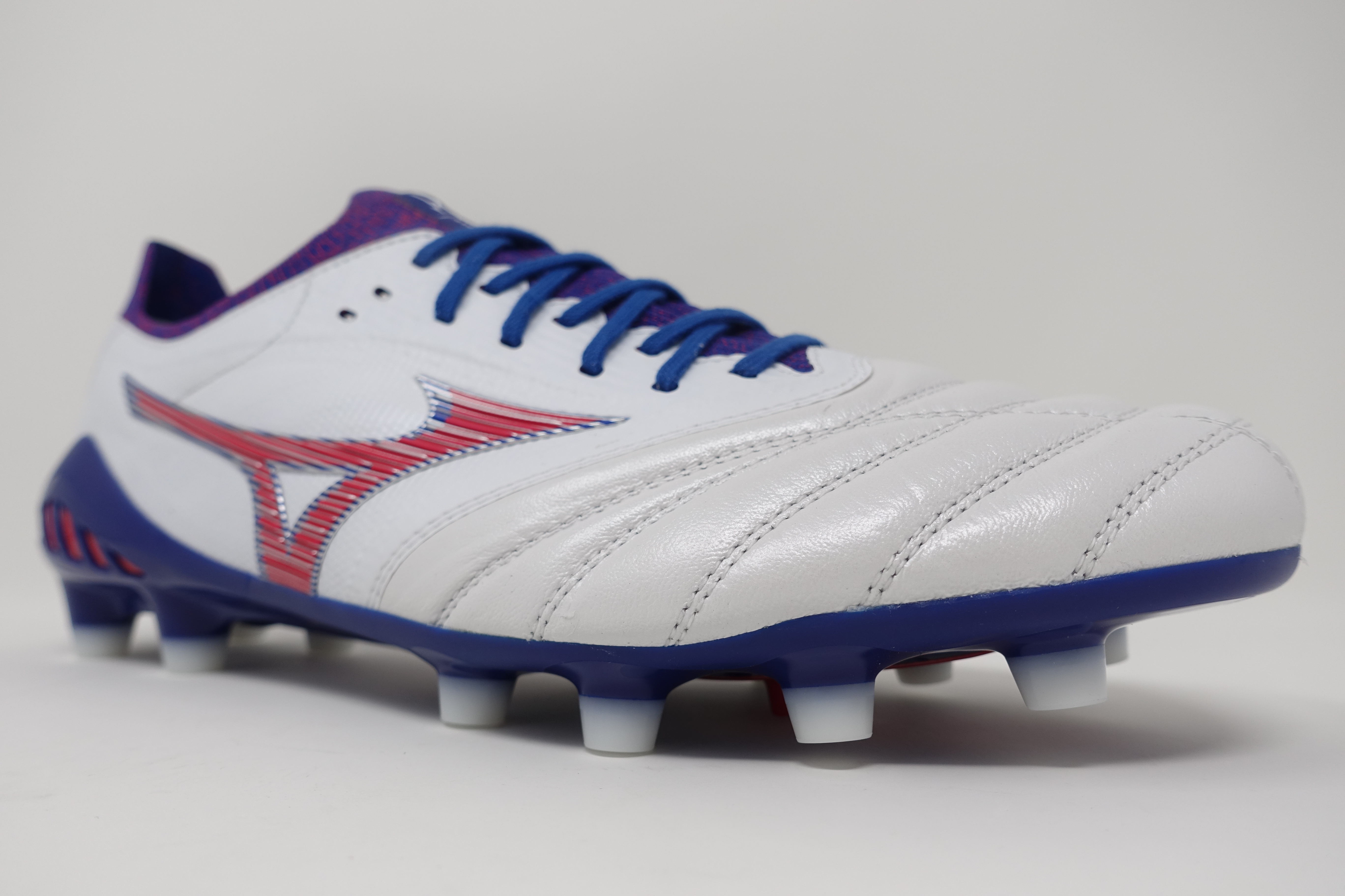Mizuno-Morelia-Neo-3-Made-in-Japan-Next-Wave-Pack-Soccer-Football-Boots-12