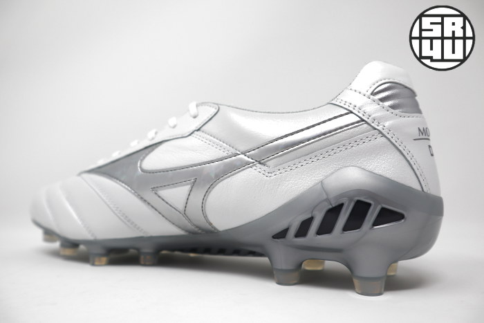 Mizuno-Pre-Future-Morelia-DNA-Made-in-Japan-Limited-Edition-Soccer-Football-Boots-10