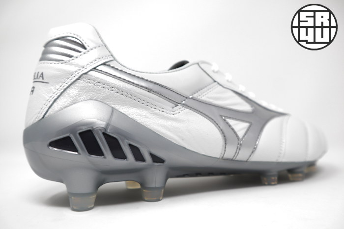 Mizuno-Pre-Future-Morelia-DNA-Made-in-Japan-Limited-Edition-Soccer-Football-Boots-9