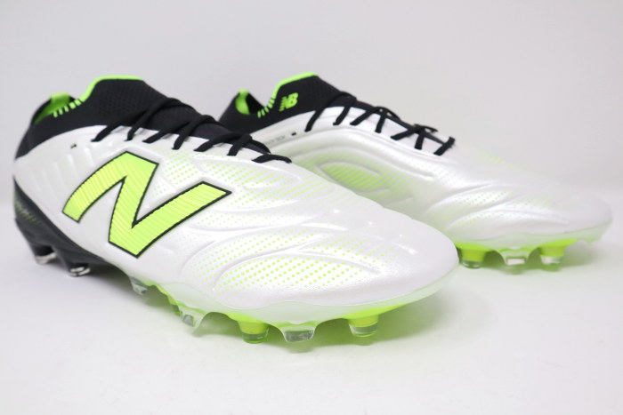 New-Balance-Tekela-V5-Elite-Low-FG-Lime-Light-2 New-Balance-Tekela-V5-Elite-Low-FG-Lime-Light-2