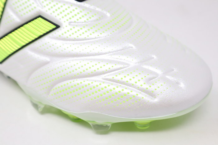 New-Balance-Tekela-V5-Elite-Low-FG-Lime-Light-5 New-Balance-Tekela-V5-Elite-Low-FG-Lime-Light-5