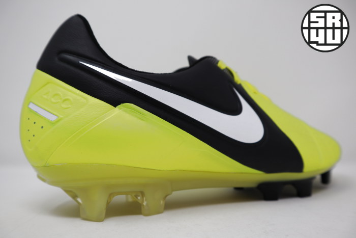Nike-CTR360-Maestri-3-FG-Limted-Edition-Soccer-Football-Boots-10