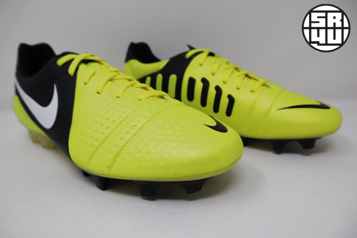 Nike-CTR360-Maestri-3-FG-Limted-Edition-Soccer-Football-Boots-3