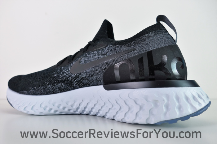 Nike Epic React Flyknit Running Shoes28