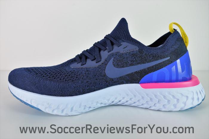 Nike Epic React Flyknit Running Shoes4