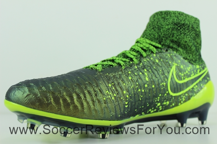 Nike Magista Obra Electroflare Pack (16)