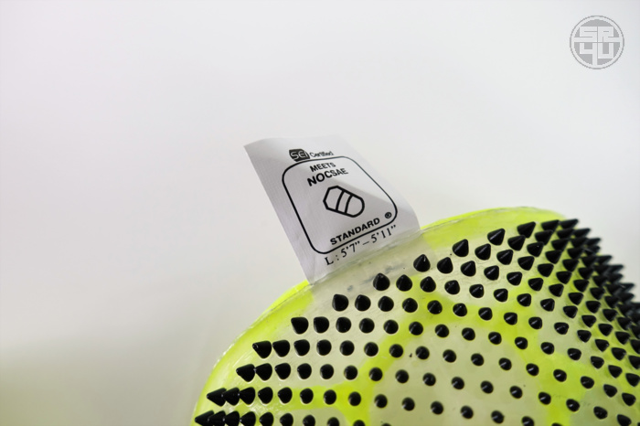 Nike Mercurial Flylite Superlock Soccer-Football Shin Guards-Shin Pads3