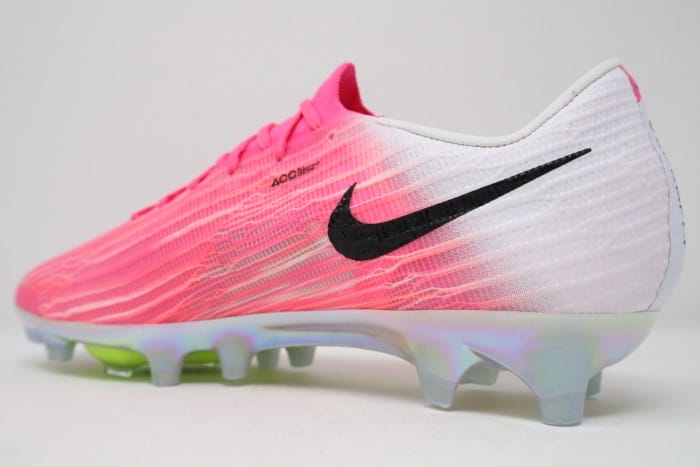 Nike Mercurial Superfly 11 Elite AG-PRO Breakout Review - Soccer