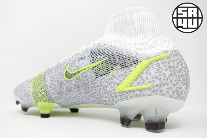 Nike-Mercurial-Superfly-8-Elite-Siver-Safari-CR7-Soccer-Football-Boots-11