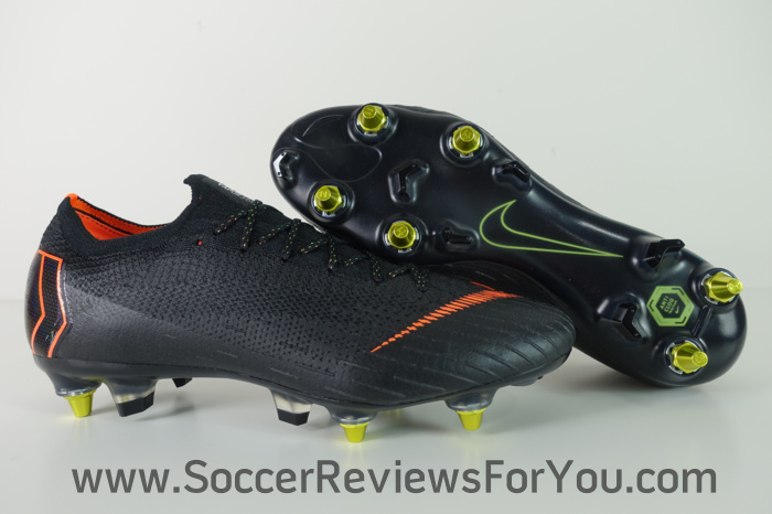 Nike Mercurial Vapor 12 Elite SG-PRO Anti-Clog Fast AF Pack Soccer-Football Boots1