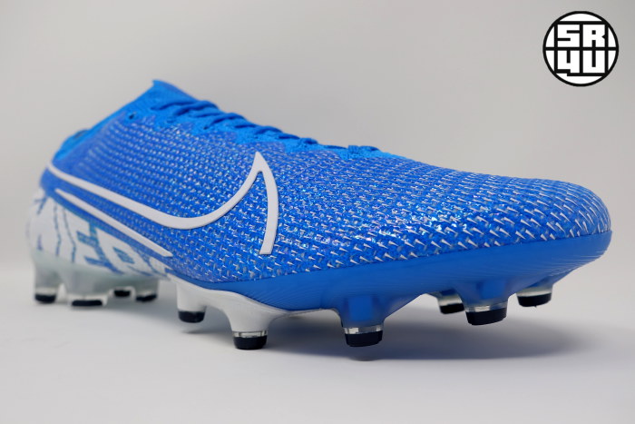 Nike-Mercurial-Vapor-13-Elite-AG-PRO-New-Lights-Pack-Soccer-Football-Boots-12