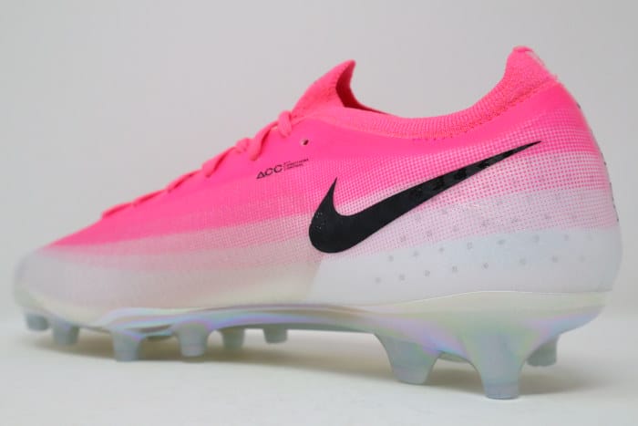 Nike Mercurial Vapor 17 Elite AG-PRO Breakout Review - Soccer