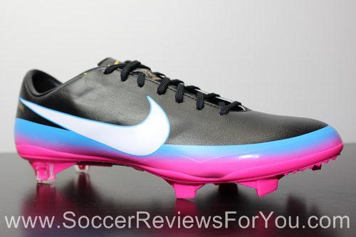 Vooruitzien tempo zegevierend Nike Mercurial Vapor VIII ACC CR7 Firm Ground Review - Soccer Reviews For  You