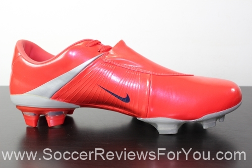 Nike Mercurial Vapor V Soccer/Football Boots