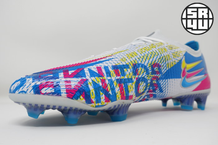 Nike-Phantom-GT-Elite-3D-Limited-Edition-Soccer-Football-Boots-13