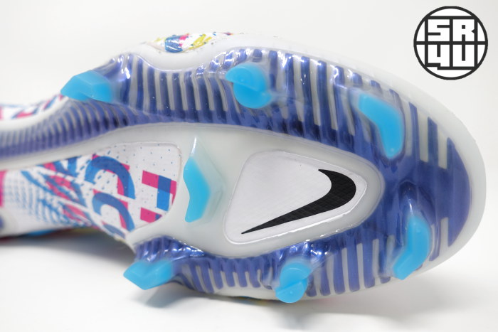 Nike-Phantom-GT-Elite-3D-Limited-Edition-Soccer-Football-Boots-16