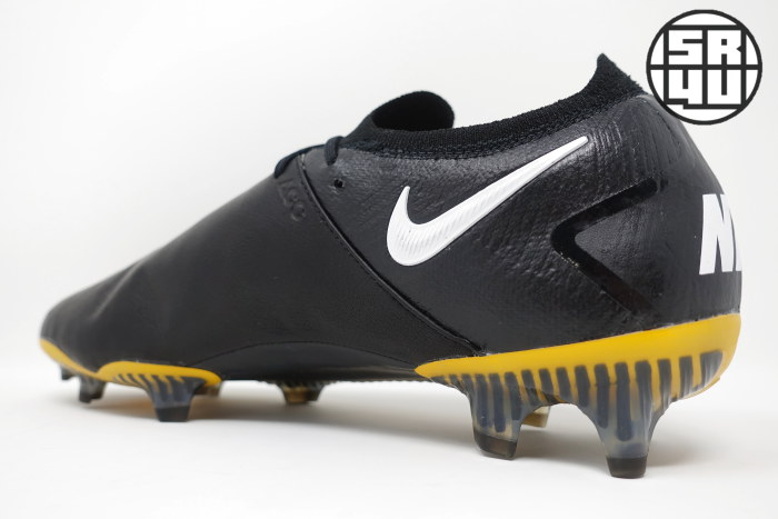 Nike Phantom GT Elite Leather Tech Craft Review - Soccer Reviews