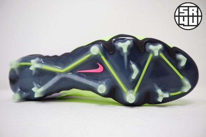 Nike-Phantom-GX-Elite-DF-FG-Luminous-Pack-Soccer-Football-Boots-12 Nike-Phantom-GX-Elite-DF-FG-Luminous-Pack-Soccer-Football-Boots-12