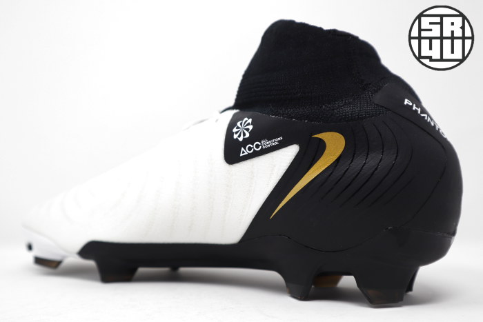 Nike-Phantom-Luna-2-Pro-FG-Mad-Ready-Pack-Soccer-Football-Boots-10