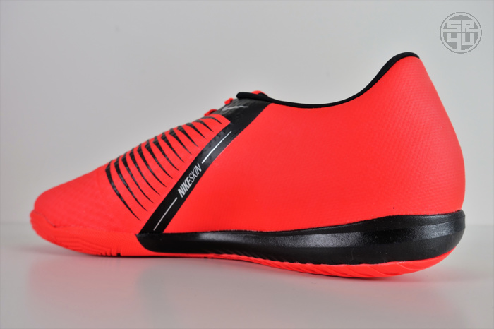 Limited Edition Nike Hypervenom Phantom III DF FG Boots .