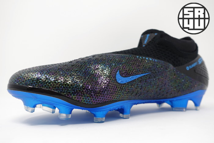 Nike-Phantom-Vision-2-Elite-Wavelength-Pack-LE-Soccer-Football-Boots-11