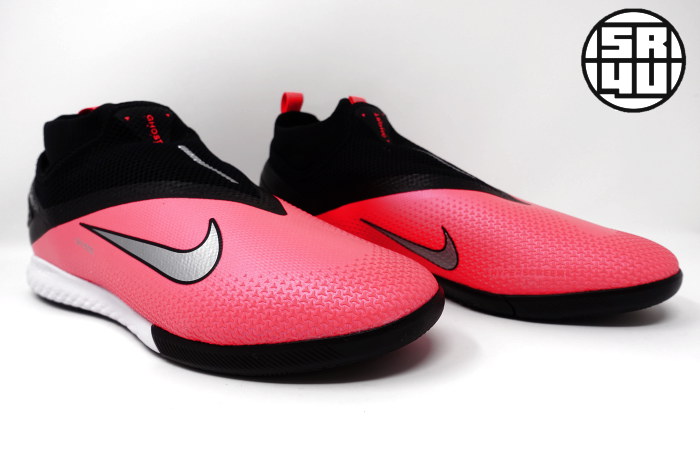 nike ghost futsal