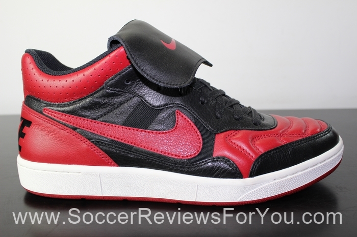 Nike NSW Tiempo 94 Mid Review - Soccer 