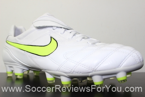 Nike Tiempo Legend 3 Soccer/Football Boots