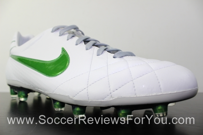 Nike Tiempo Legend 4 Elite Soccer/Football Boots