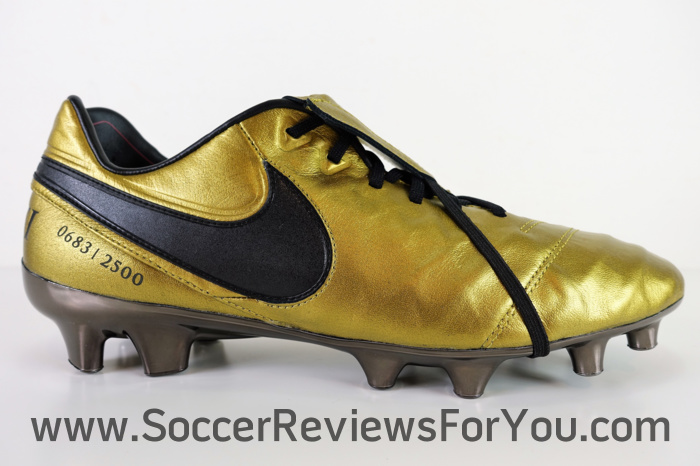 Nike Tiempo Legend 6 Totti X Roma Review - Soccer Reviews For You