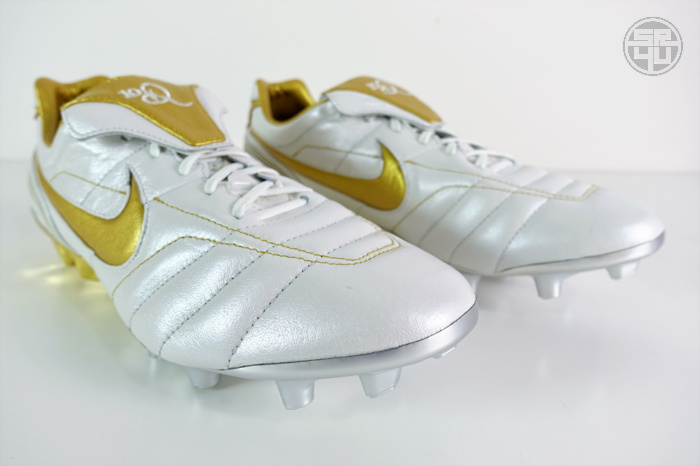 Aannemer studio Dierbare Nike Tiempo Legend 7 Elite 10R (Ronaldinho) Limited Edition Review - Soccer  Reviews For You