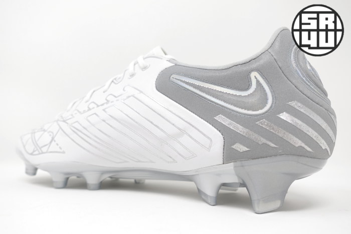 Nike-Tiempo-Legend-9-Elite-Focus-Limited-Edition-Soccer-Football-Boots-12