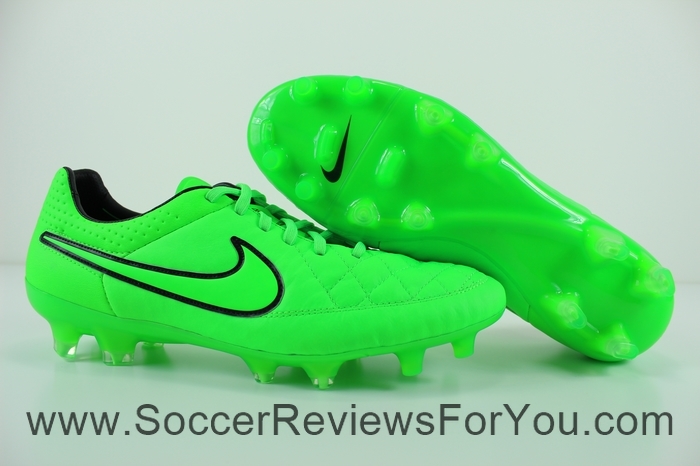 bed Zeggen Auto Nike Tiempo Legend V Review - Soccer Reviews For You