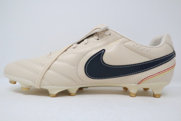 Nike Tiempo Ligera Pro FT FG R10 Limited Edition Review - Soccer
